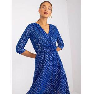 Fashionhunters Tmavě modré psaníčkové společenské šaty Kamila velikost: 36