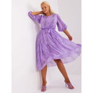 Fashionhunters Světle fialové šaty plus size s potiskem.Velikost: M/L