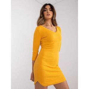 Fashionhunters Světle oranžové pruhované šaty Danielle RUE PARIS Velikost: M